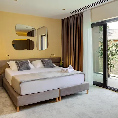 Experience Hotel 4*