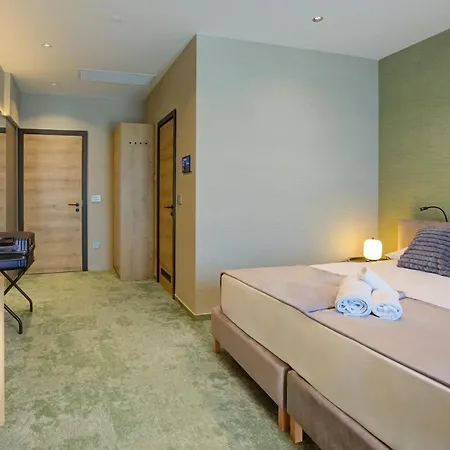 Hotel Experience Becej