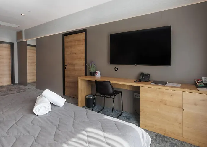 ホテル Experience Bečej